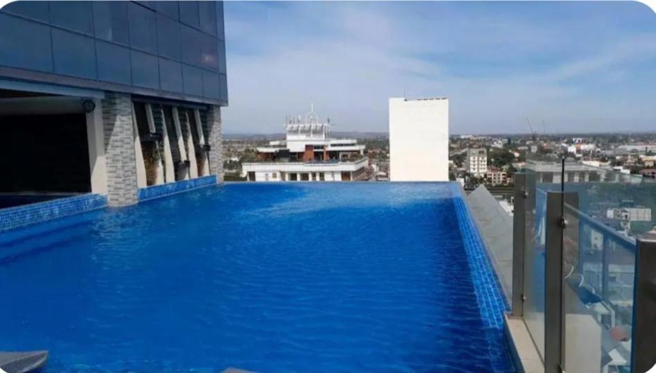 One Euphoria Prime Suite Hotel Angeles Exterior photo
